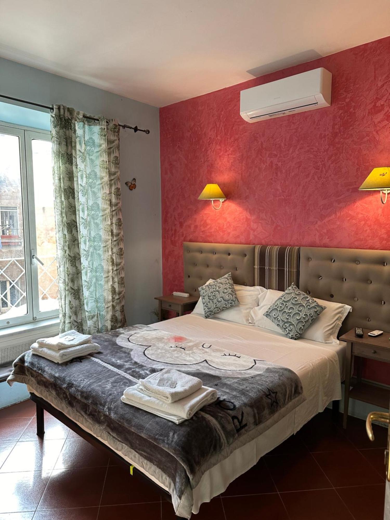 Signor Suite Colosseo Рим Экстерьер фото